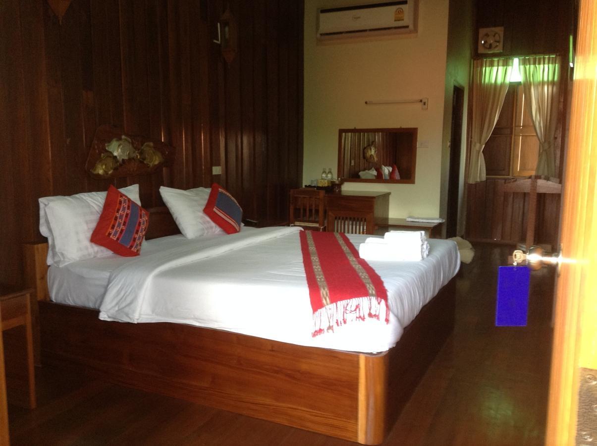 Mitkhoonyoum Hotel Ban Khun Yuam Extérieur photo