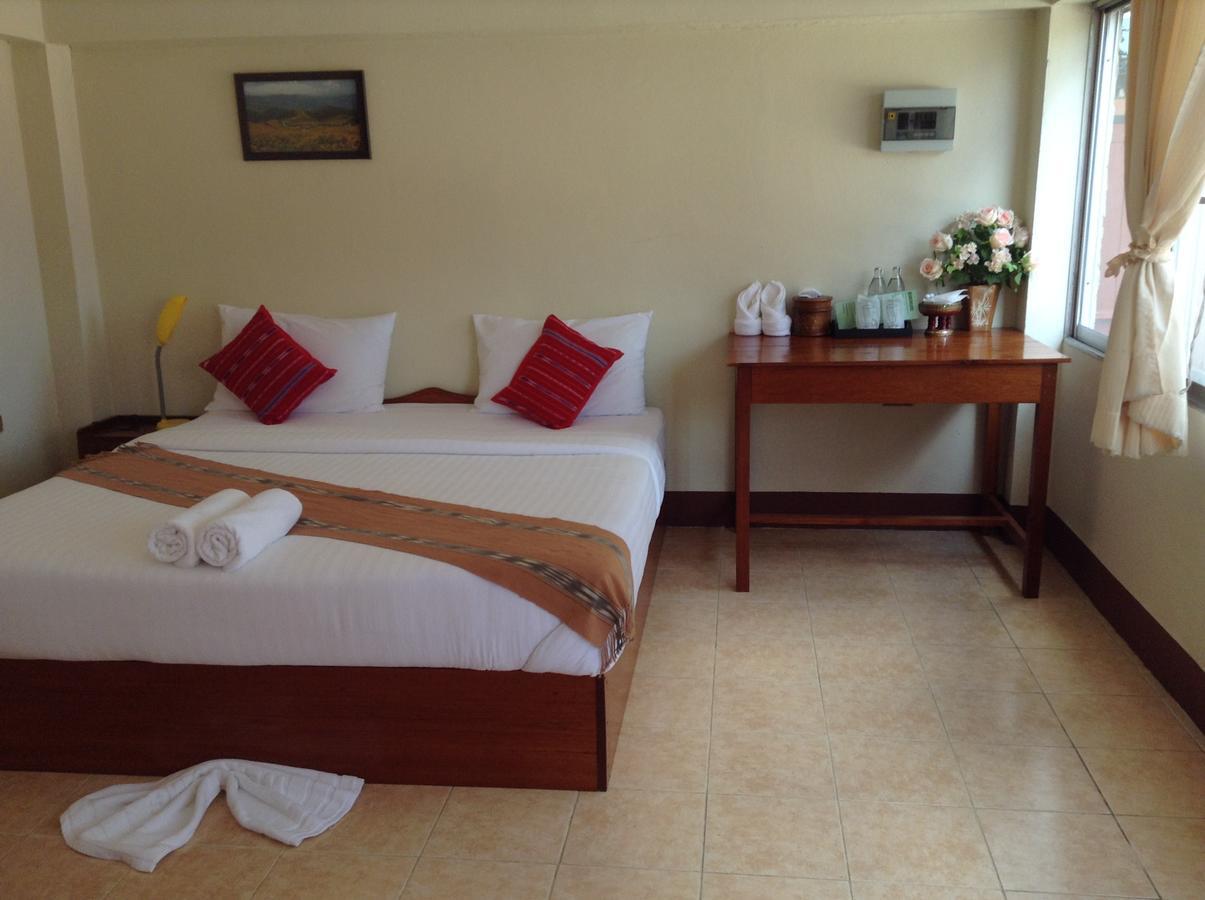 Mitkhoonyoum Hotel Ban Khun Yuam Extérieur photo